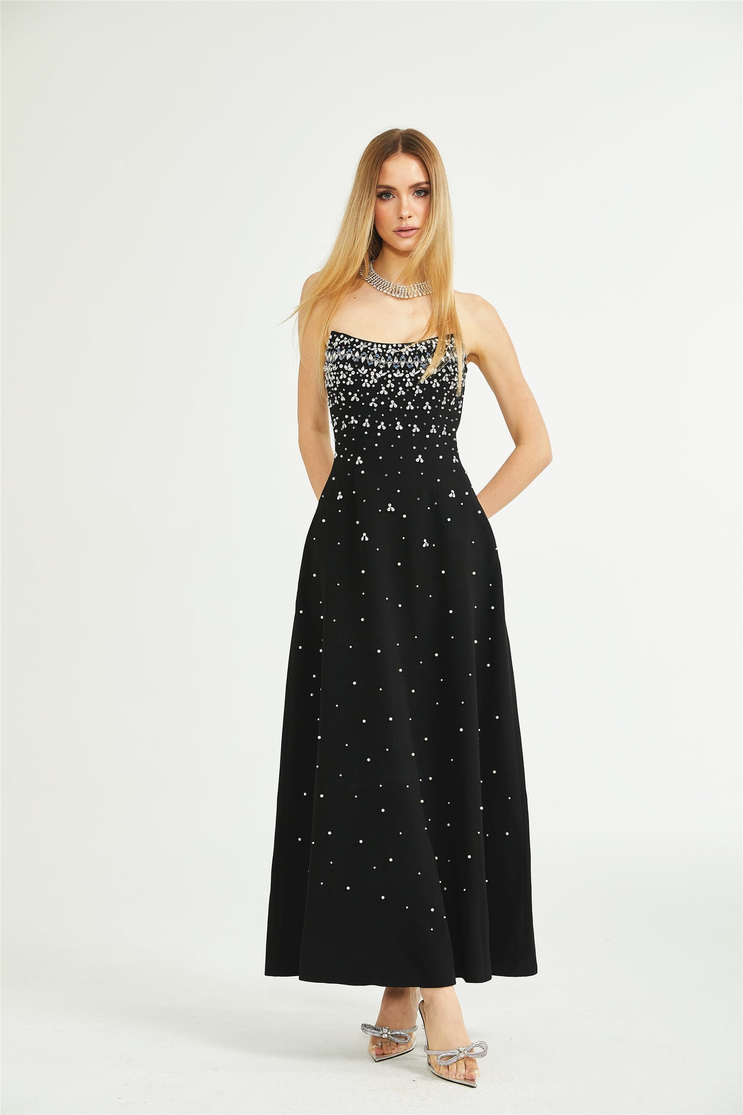 Elegant Siyah İşlemeli Maxi Elbise