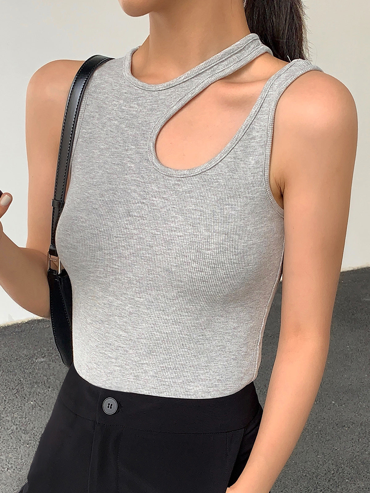 Ellis Kesikli Tank Top