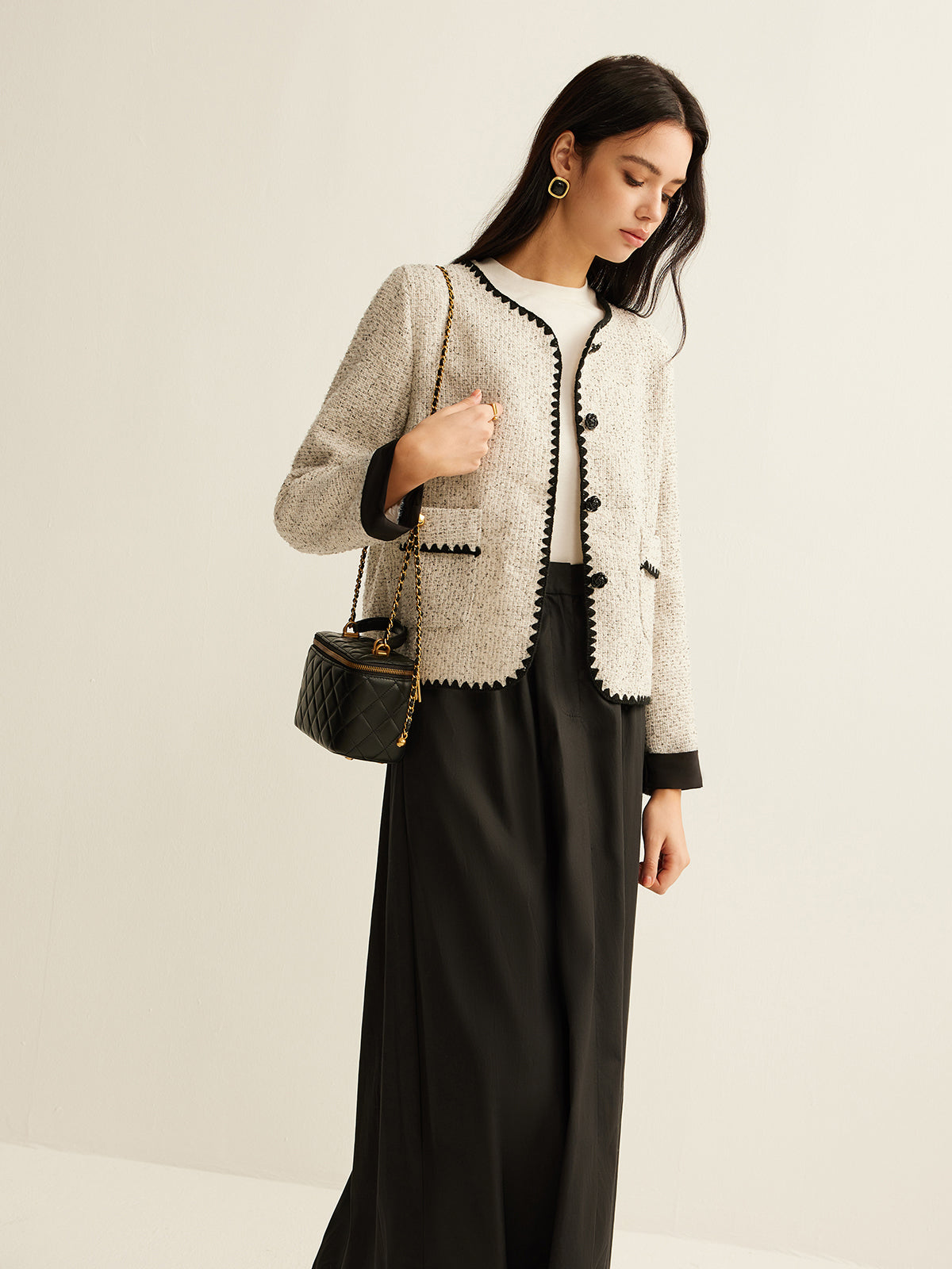 İşlemeli Kenarlı Tweed Kısa Ceket