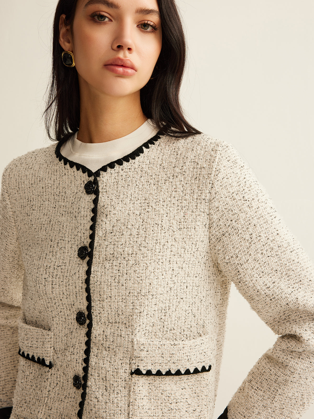İşlemeli Kenarlı Tweed Kısa Ceket