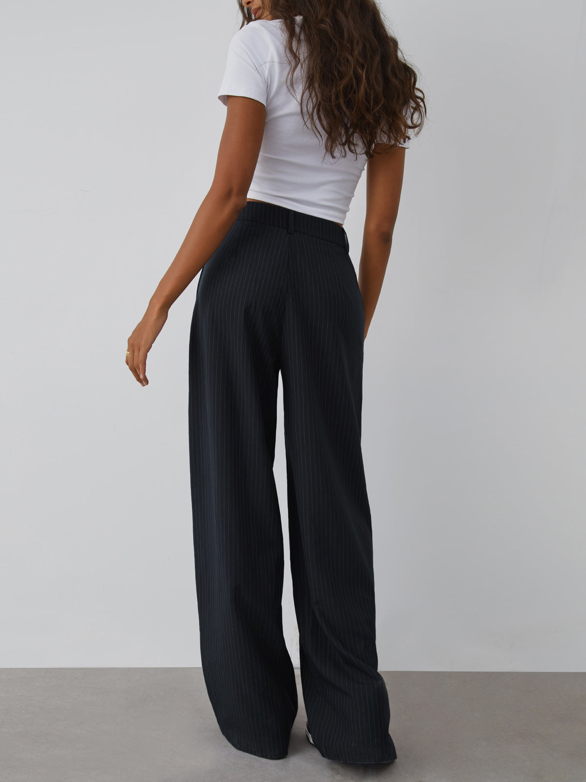 Shock Value Pinstripe Geniş Paça Pantolon
