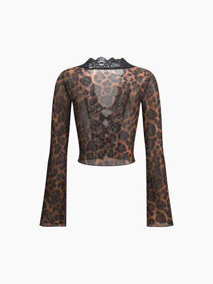 Leopar Desenli Uzun Kollu Dantel Kenarlı Bluz