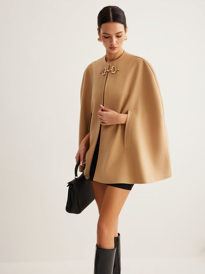 Metal Detaylı Düz Tweed Pelerin